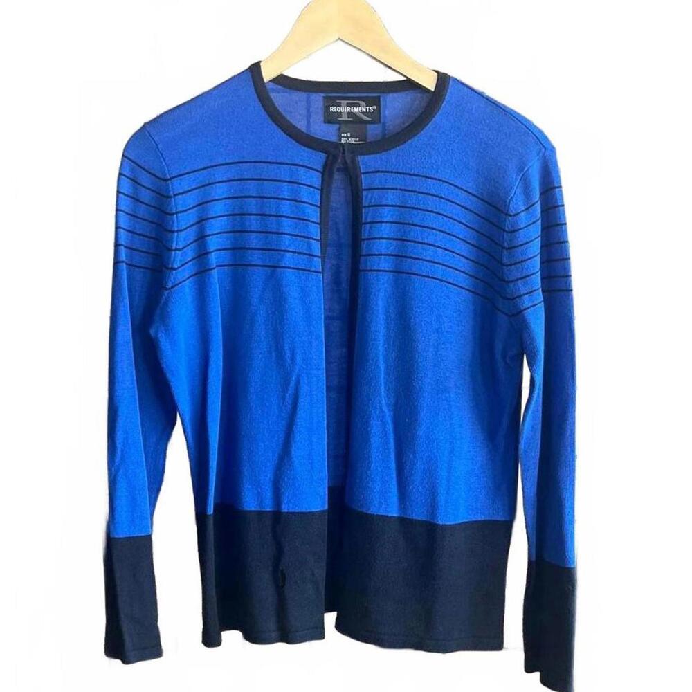Requirements Womens Cardigan Sz Small Blue Knit Preppy